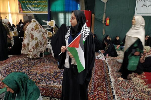 روز قدس یادآور تعهد ما به دفاع از مظلومان در بهارستان دو
