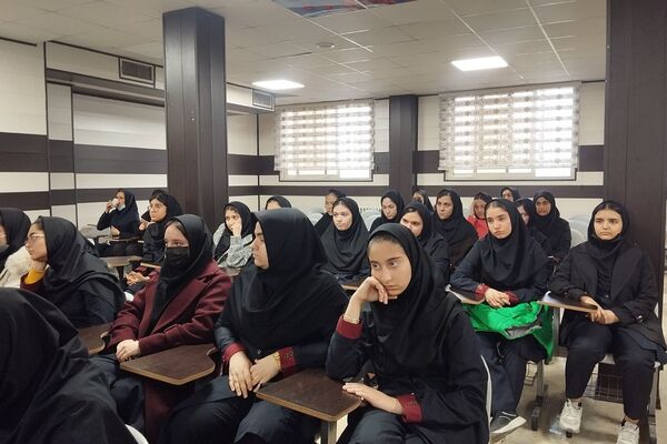 گرامیداشت هفته پژوهش در کهریزک 