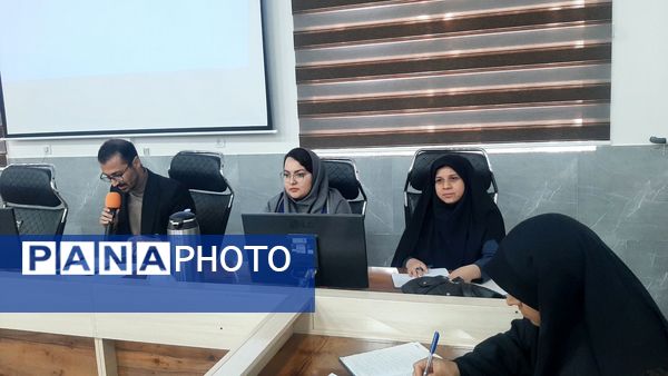 گردهمایی تخصصی مدیران مدارس ابتدایی شهرستان راز و جرگلان با معاون آموزش ابتدایی اداره‌کل استان و روسای ادارات