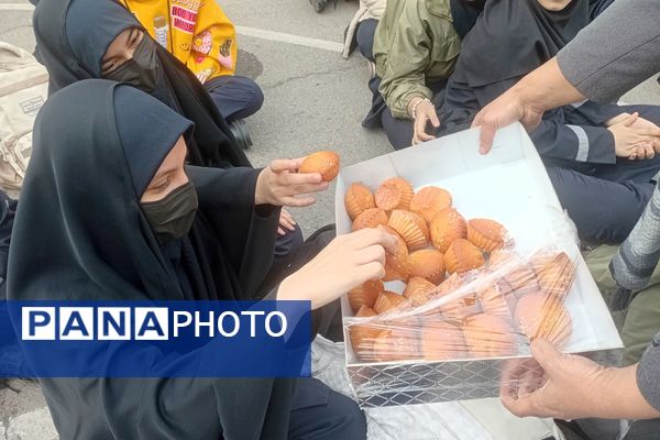 جشن نیمه شعبان در مدرسه فاطمه عرب قرچک