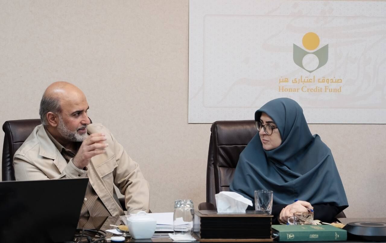 توانمندسازی اقتصادی فعالان فرهنگی و هنری باید بیش از گذشته مورد توجه قرار گیرد