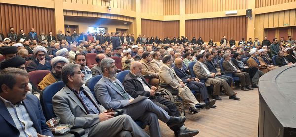 امام جمعه جدید تاکستان معرفی شد