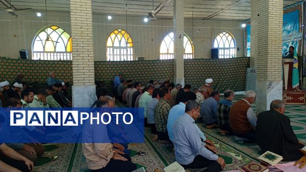 تقدیر از برگزیدگان مسابقات فرهنگی هنری حاجی‌آباد