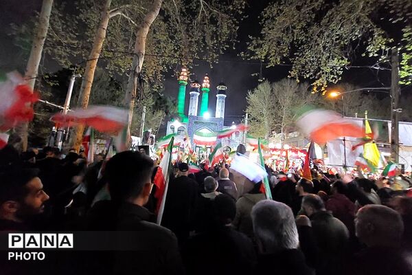 شب‌های همدلی در امامزاده اسماعیل شهریار؛ حضور پرشور مردم در دل شب