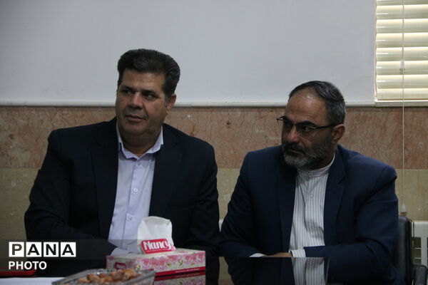 انعقاد تفاهم‌نامه همکاری سازمان دانش‌آموزی یزد و مجتمع سما