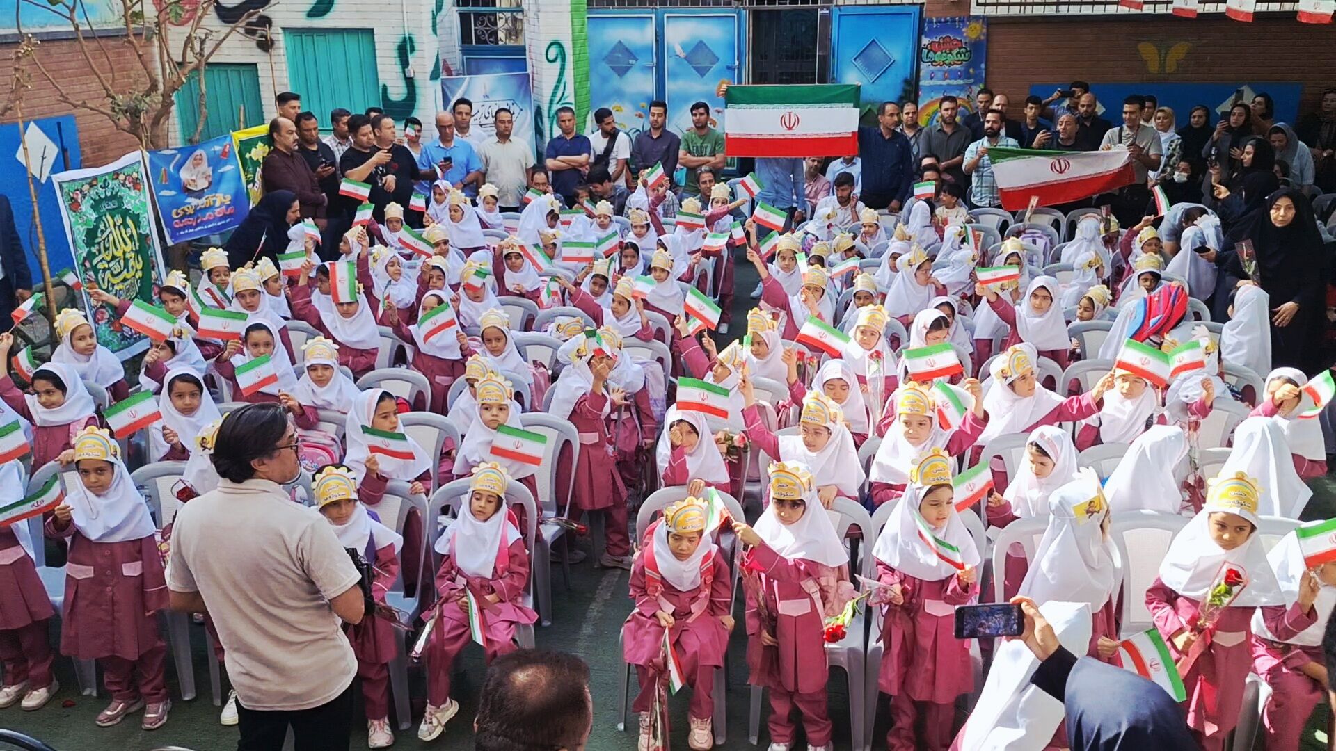 حضور نوآموزان در مدارس پیام‌آور عزت و بالندگی ایران اسلامی است