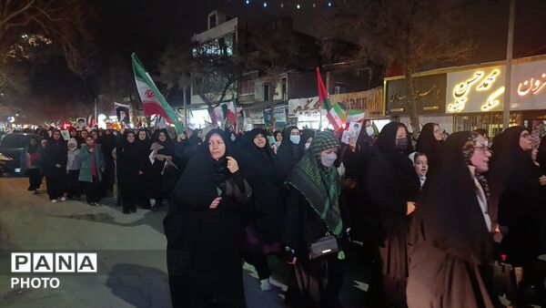 حضور با شکوه مردم آشخانه در هشتمین شب عزاداری رهبر معظم انقلاب