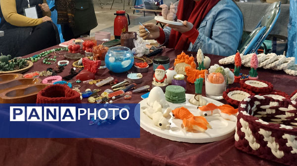 دومین روز از نمایشگاه قرآن و درخشش نور وحی در مصلی کرج