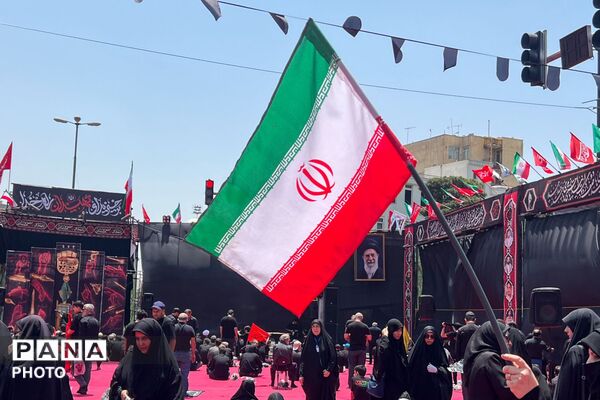 سوگواری عاشورایی در فلکه دوم تهرانپارس