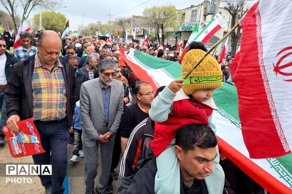 راهپیمایی روز قدس و تشییع شهید اقتدار در مرودشت