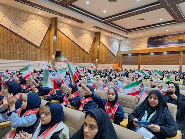 جشن یاوران انقلاب در تربت حیدریه 