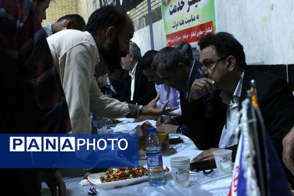 برپایی میز خدمت در گچساران