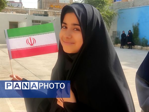  جشن جوانه ها در دبیرستان رفعت کاشمر