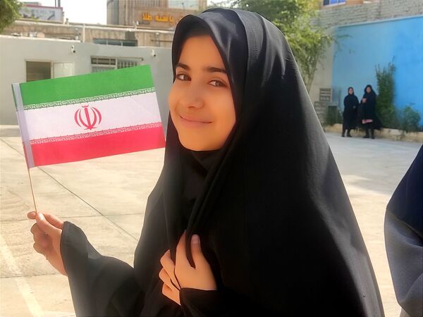  جشن جوانه ها در دبیرستان رفعت کاشمر