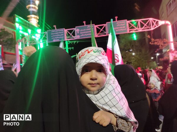 این علم بر زمین نمی ماند 
