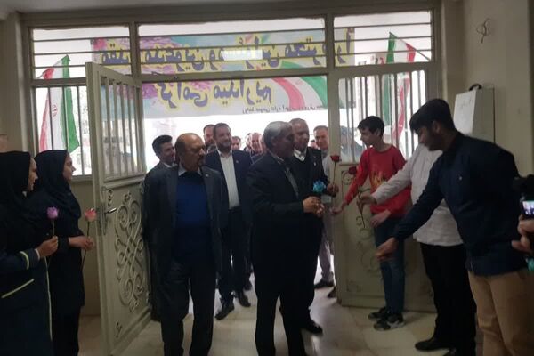 افتتاحیه آب درمانی در مدرسه استثنایی کریم اهل بیت رودهن
