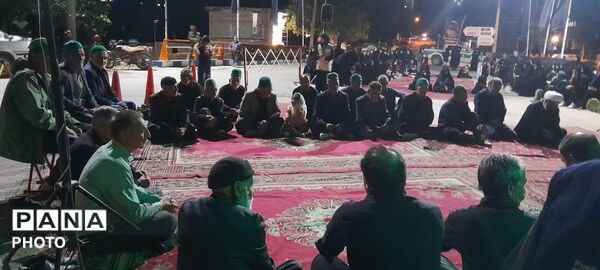 عزاداری و زنجیر زنی  شب هفتم ماه محرم در حسینیه شهدای شهر بار  