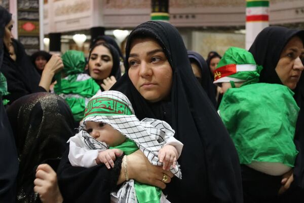 لالایی مادرانه در همنوایی با کودکان شهید