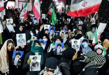 راهپیمایی یازدهمین شب از شهادت رهبر معظم انقلاب اسلامی در نیشابور 