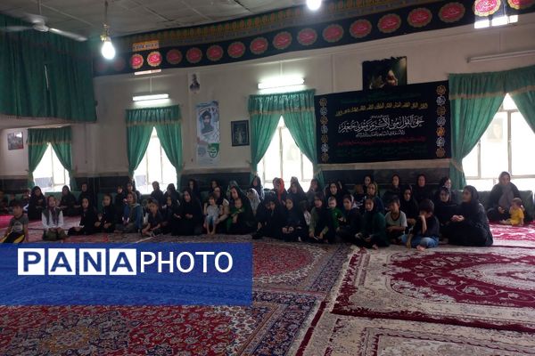 اجتماع بزرگ شیرخوارگان حسینی در روستای گزکوه