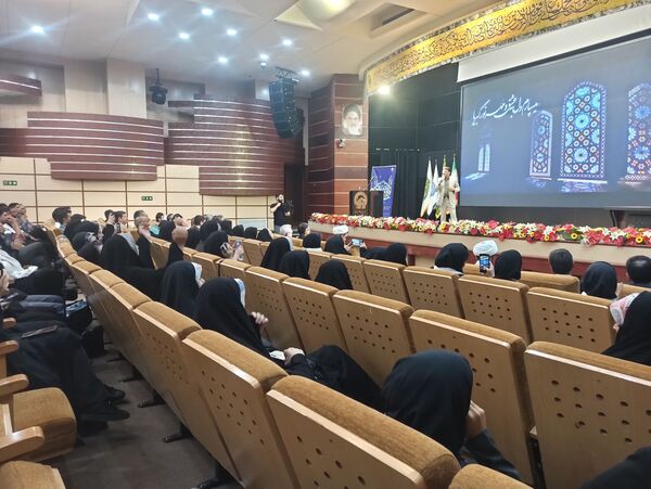 سی و دومین جشنواره فرهنگی هنری قرآن و عترت در مشهد برگزار شد