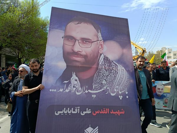 راهپیمایی باشکوه روز جهانی قدس در جوار بارگاه رضوی