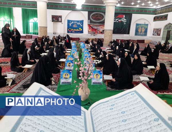 محفل انس با قرآن در  ماه مبارک رمضان در مهدیه روستای دهنو خلیل آباد 