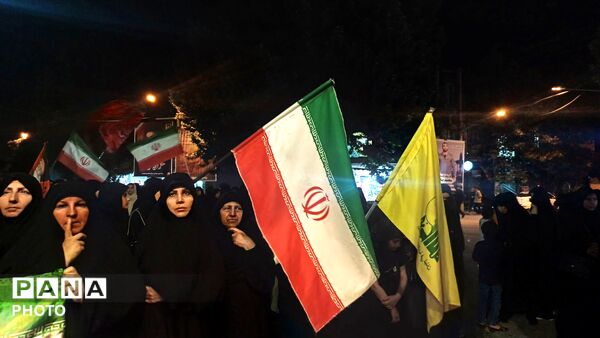 شکوه صدوبیست شب مقاومت مردم کوهدشت در میدان امام خمینی (ره)