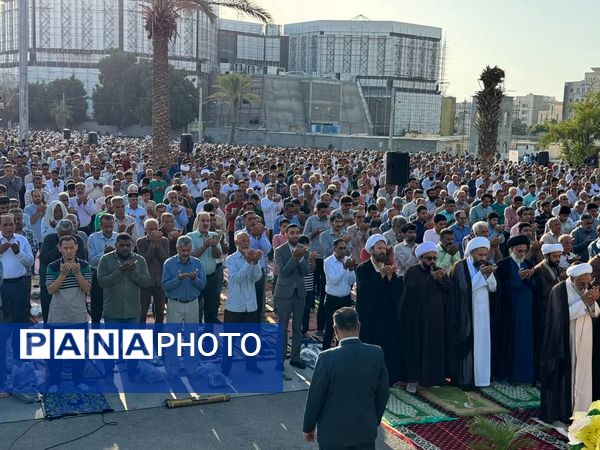 نماز عید سعید فطر در بندرعباس 