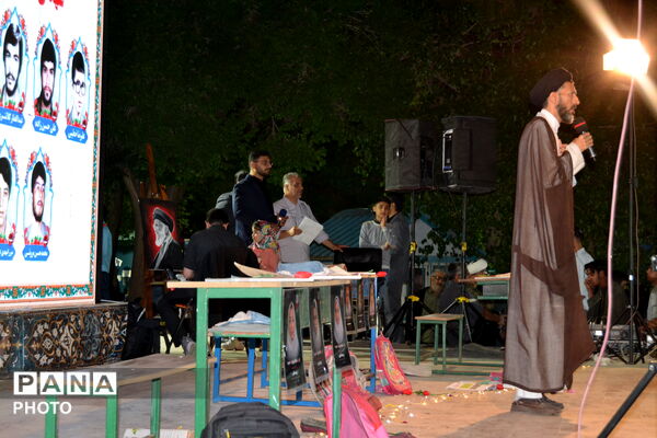 برگزاری مراسم ستارگان فرهنگ در شهرستان اردکان