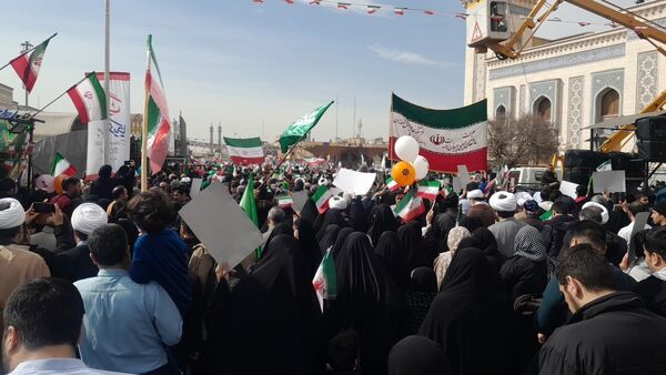 جلوه هایی از راهپیمایی جشن پیروزی انقلاب در شهر قم