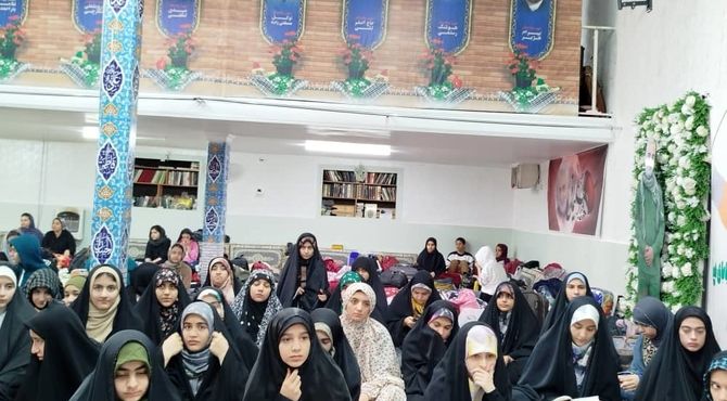 اعتکاف مسجد میزبان محفل دل‌نوشته‌ها در سایه پدر؛ بدرقه پرشور اولیا