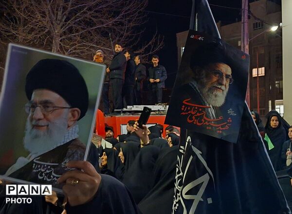 مراسم وداع با شهید پاسدار محمد صادق نظافتی در کاشمر