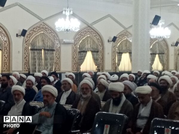 نشست روحانیون کاشمر با تولیت آستان قدس رضوی 
