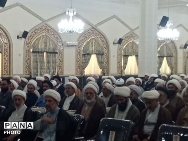 نشست روحانیون کاشمر با تولیت آستان قدس رضوی 