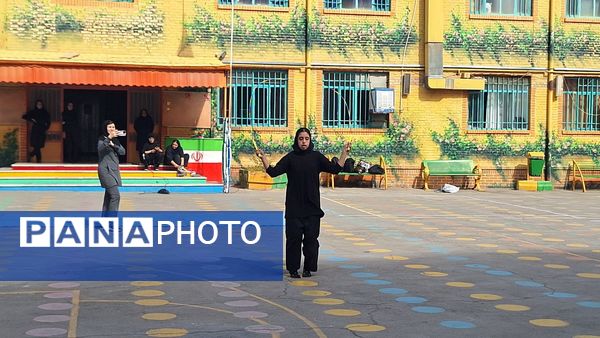 المپیاد ورزشی درون مدرسه ای در دبیرستان شهید قویدل