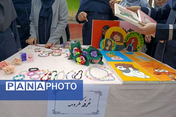 دستان کوچک، ایده‌های بزرگ: بازارچه خلاقیت دانش‌آموزان عترت در جشنواره خوارزمی