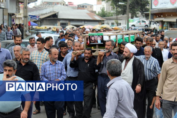 تشییع پیکر مادر شهید حسینعلی جعفری