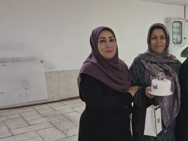 جشن روز معلم در دبستان عذرا پورشهریاری با برنامه های ویژه برگزار شد