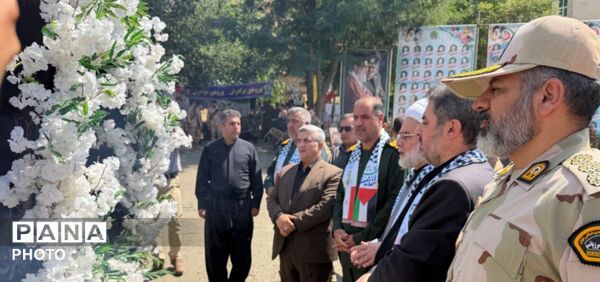 برگزاری اجلاسیه کنگره ۵۵۳۶ شهید استان کردستان در شهرستان مریوان