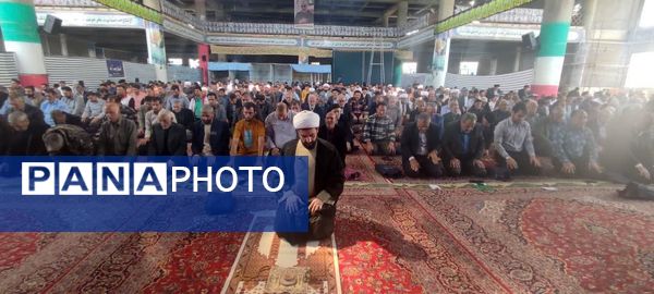 برگزاری با شکوه نماز جماعت عبادی سیاسی جمعه در شهرستان نورآباد