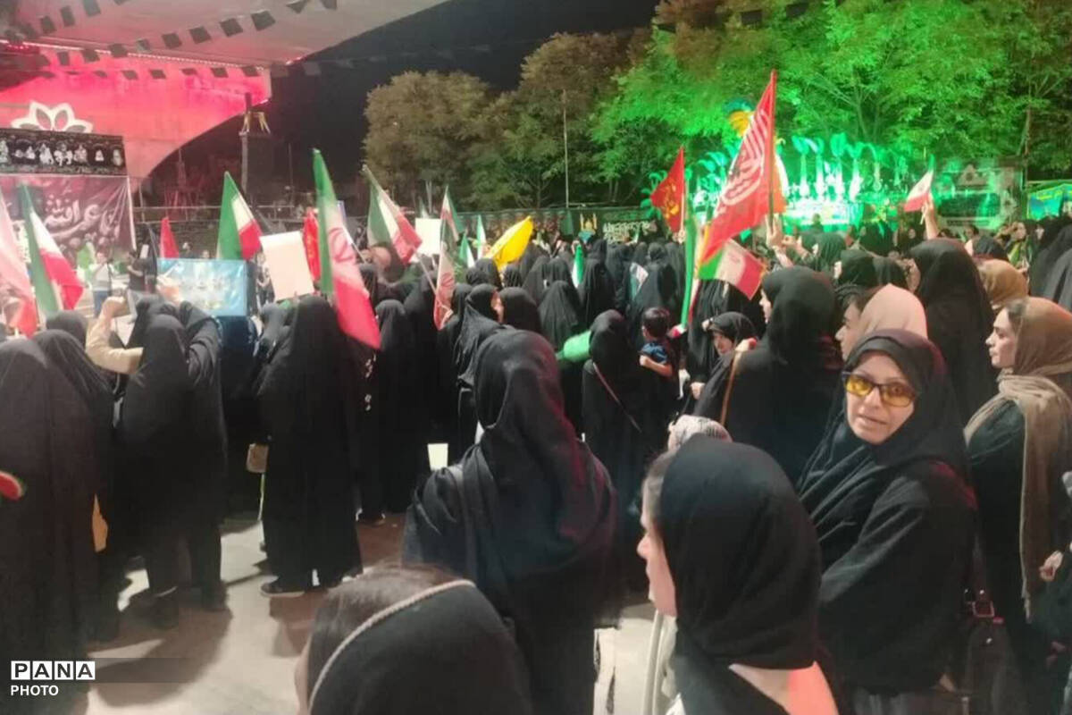 وداع شیرازی‌ها با «آقای شهید ایران»