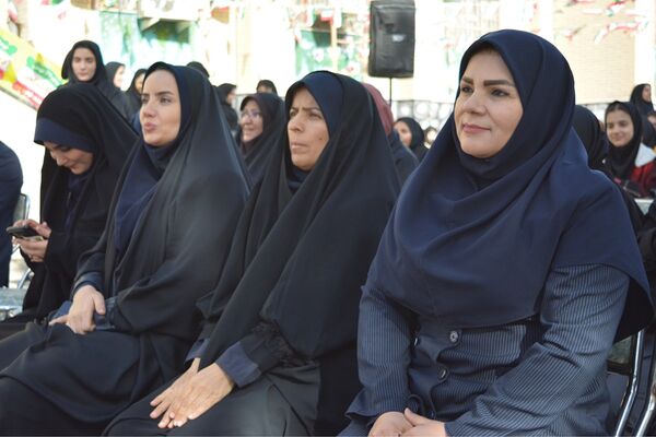 عطر رضوی در جشن نیمه شعبان مدرسه حکمت