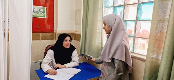 اصلی‌ترین وظیفه مراقبان سلامت، حساس کردن دانش‌آموزان و اولیا به سلامت است