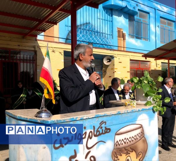 خادمان حرم امام رضا (ع) مهمان دبستان احمد کاظمی یک