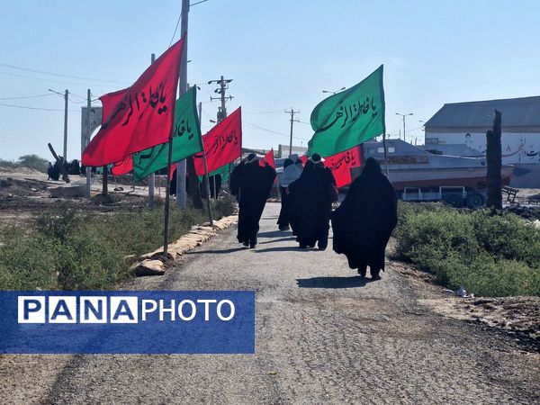 سفر دانش‌آموزان دختر ناحیه۶ مشهد به راهیان نور