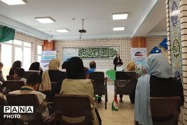 گرامیداشت هفته سلامت در مدرسه سعدی چهاردانگه