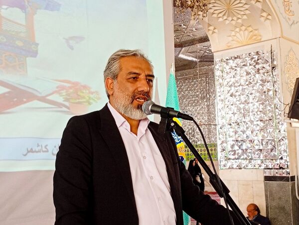 نماز جمعه در شهرستان کاشمر 