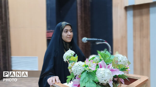 دختران آینده ساز فارسان در مسیر یادگیری و مسئولیت پذیری