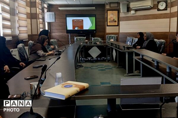 برگزاری جلسه ارتباط تغذیه در پیشگیری از سرطان در بانوان